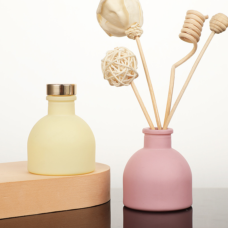 Home Fragrance Set - 1pc 50ml Empty Pink/White/Yellow/Black Aromatherapy Diffuser